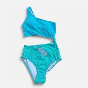 Younique Women’s Bathing Suit